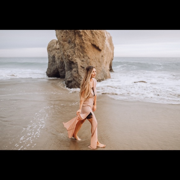 Maxi dress with lace underslip - Picture 4 of 5